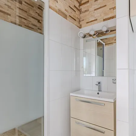 Apartment Centre- Parking - Airport 10min Mérignac