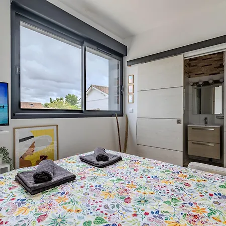 Centre- Parking - Airport 10min Apartamento *