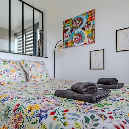 Apartment Centre- Parking - Airport 10min Mérignac