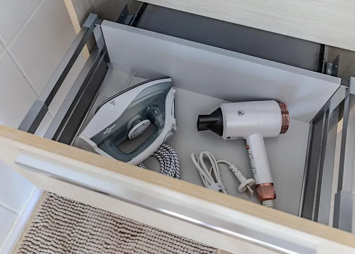 Centre- Parking - Airport 10min 아파트