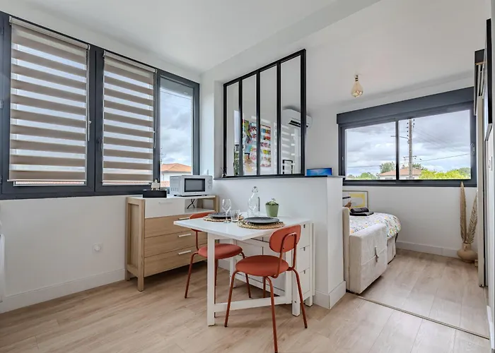 아파트 Centre- Parking - Airport 10min